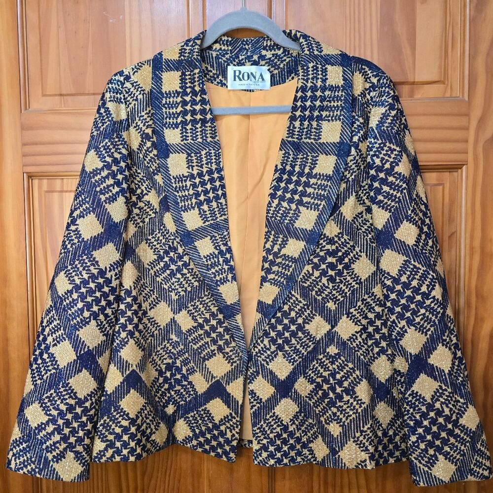 Vintage made in USA Rona Blazor Navy Blue and Gold!
